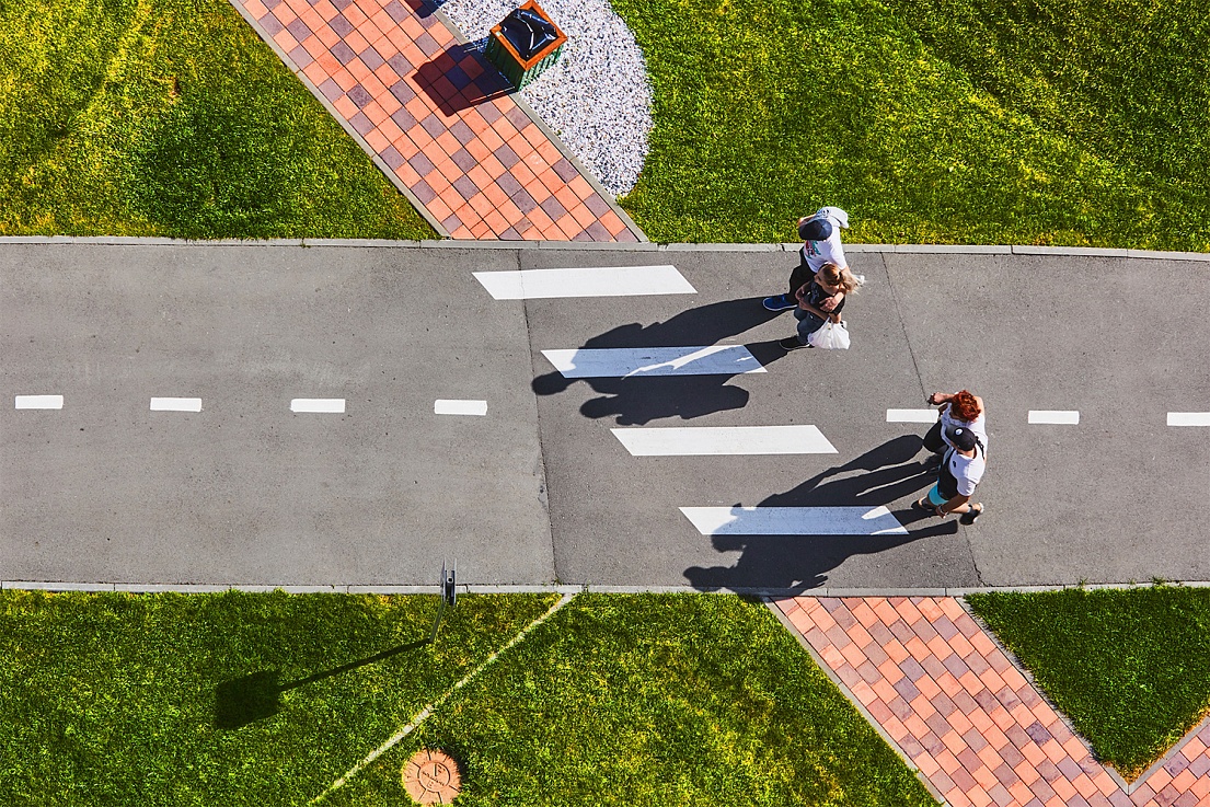 ЯСНЫЙ БЕРЕГ. ДВОР ФОРМУЛА 1 