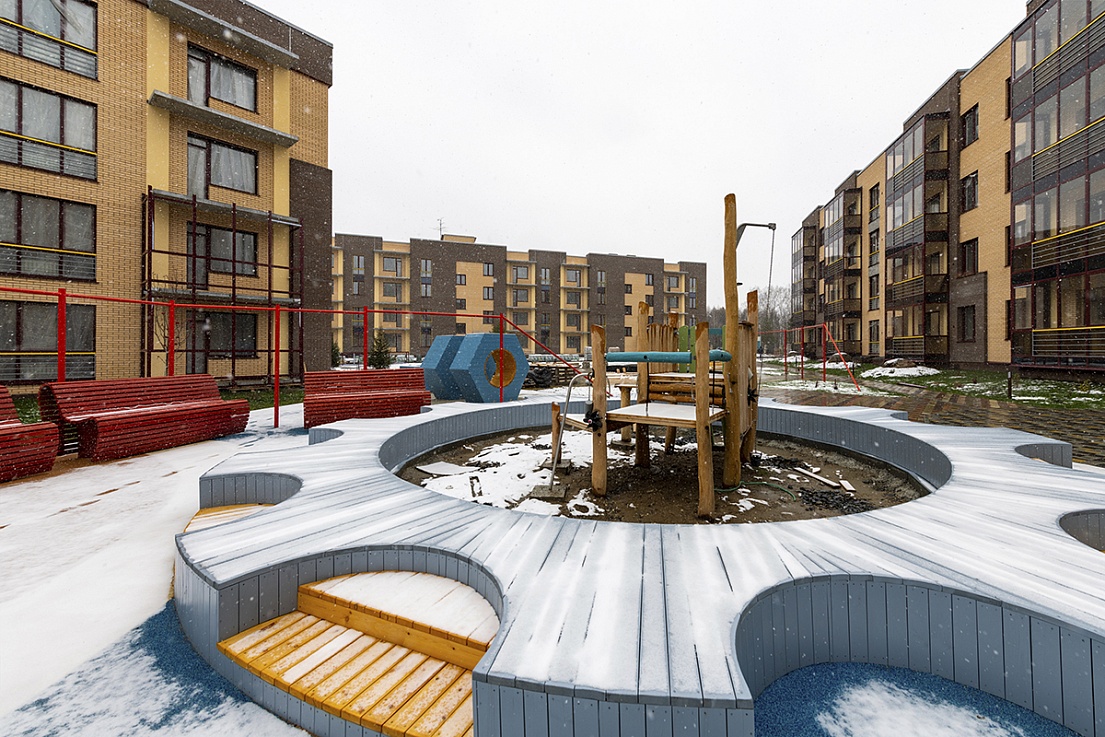 БАВАРИЯ. ДВОР МЕТАЛЛ